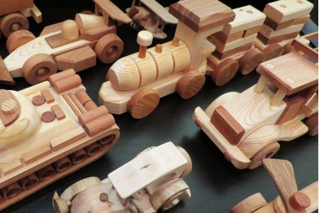 Причины популярности деревянных игрушек